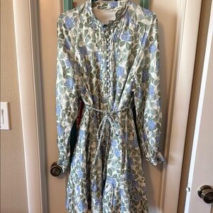 The Hermoza size L Floral Blue and Green Dress
